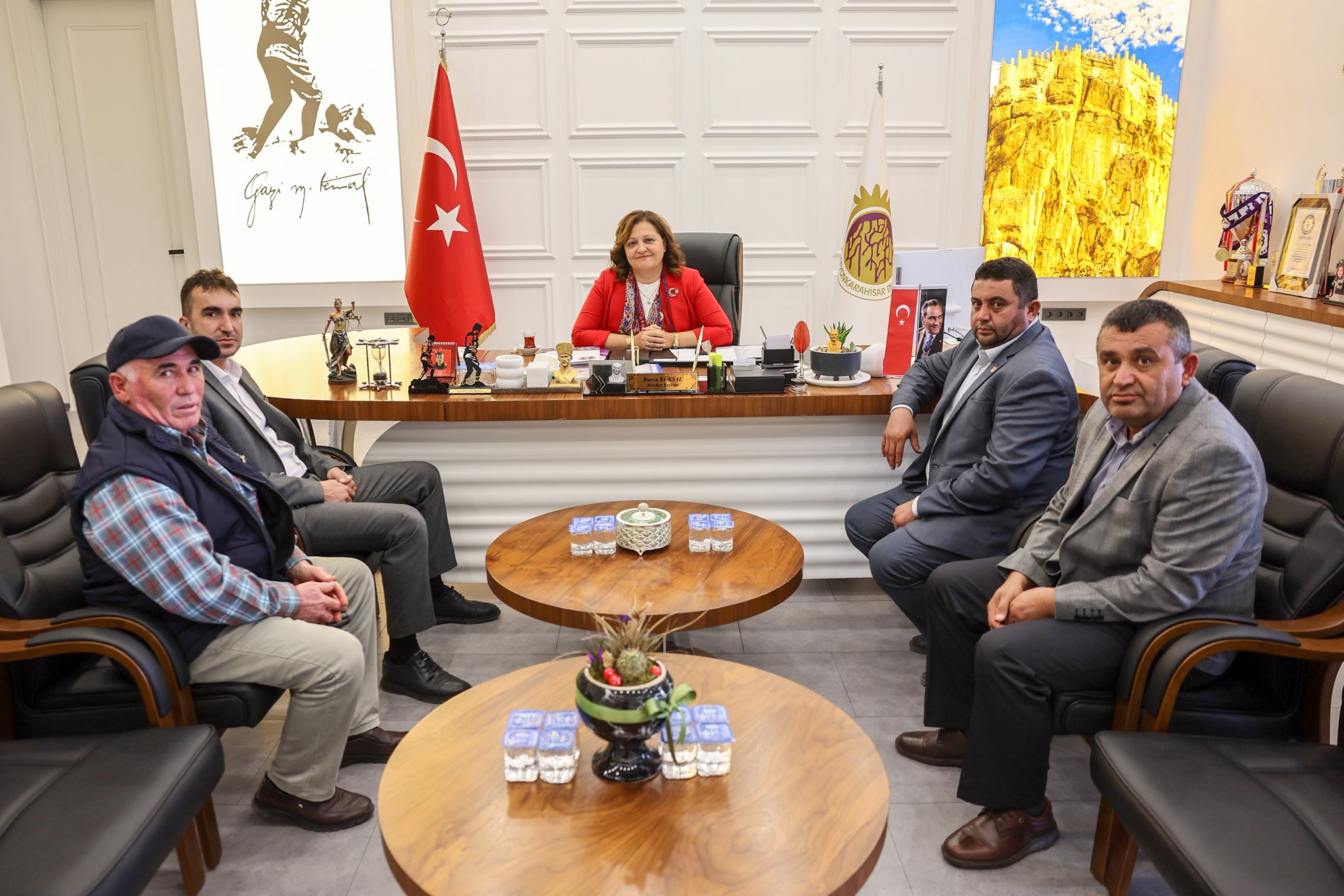 Karaadi̇lli̇ Heyeti̇nden Başkan Köksal’a Zi̇yaret