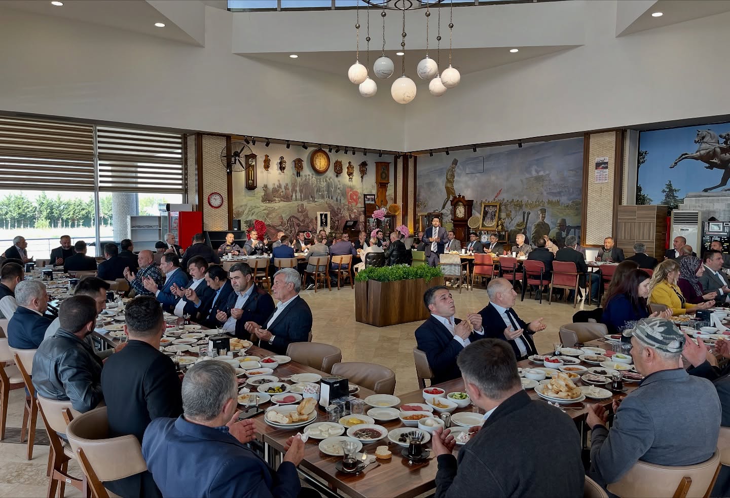 Kaymakam Aslan, Muhtarlar Gününde Muhtarlarla Bi̇r Araya Geldi̇ 2