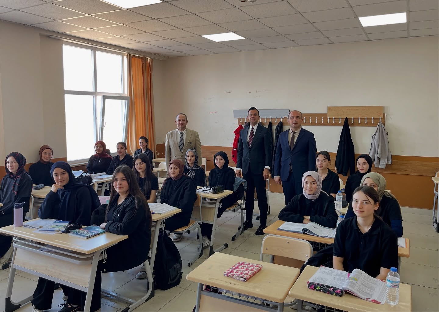 Kaymakam Öğrenci̇lerle Buluştu 2