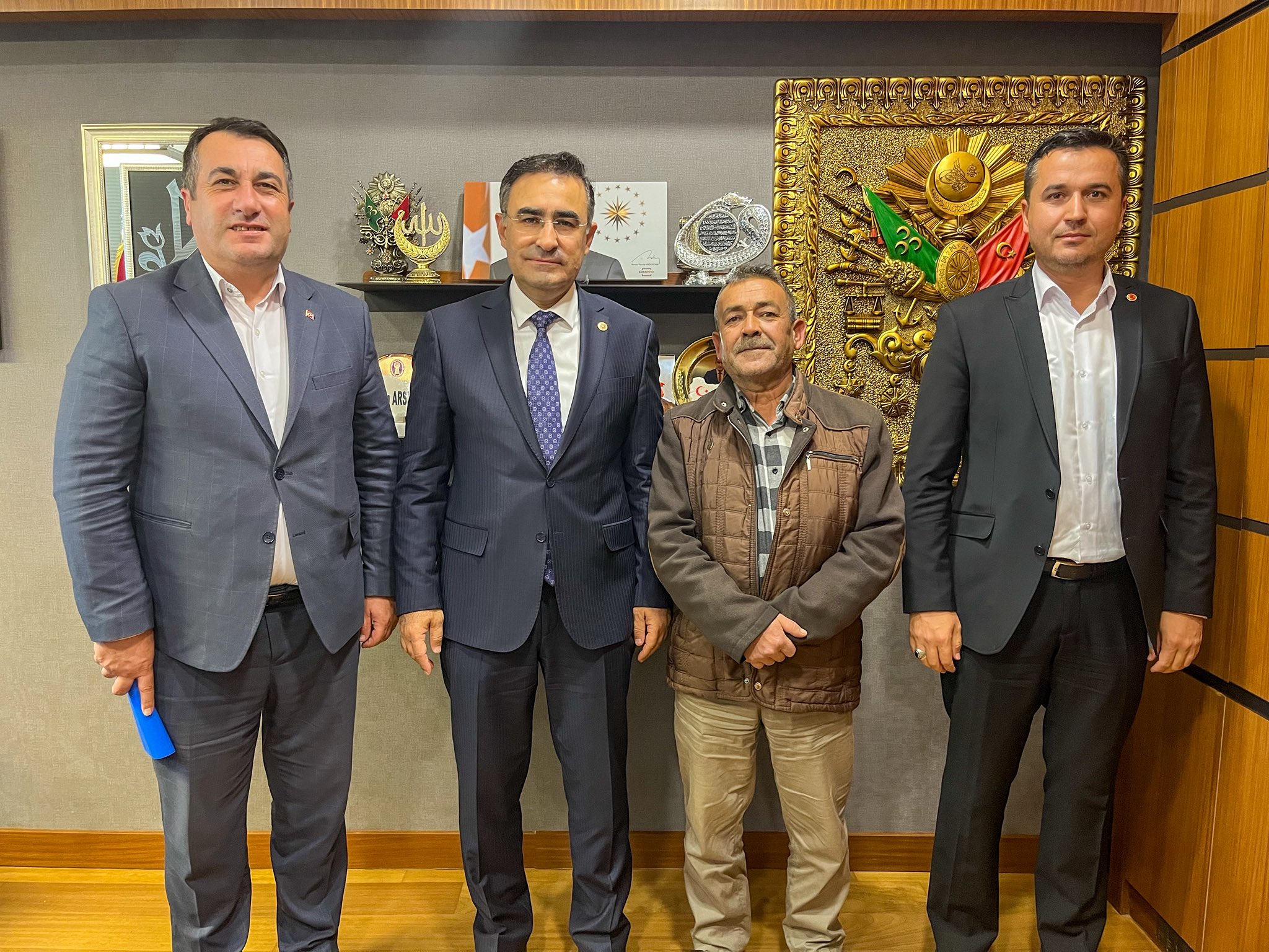 Mi̇lletveki̇li̇ Arslan’a Tbmm’de Teşki̇lat Ve Muhtarlardan Zi̇yaret (3)
