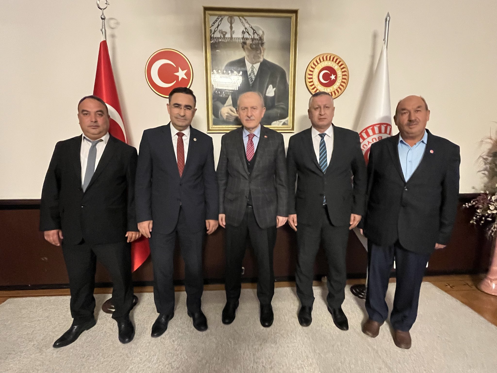 Mi̇lletveki̇li̇ Arslan’dan Afyon’un İlçeleri̇ İçi̇n Ankara’da Veri̇mli̇ Zi̇yaret3