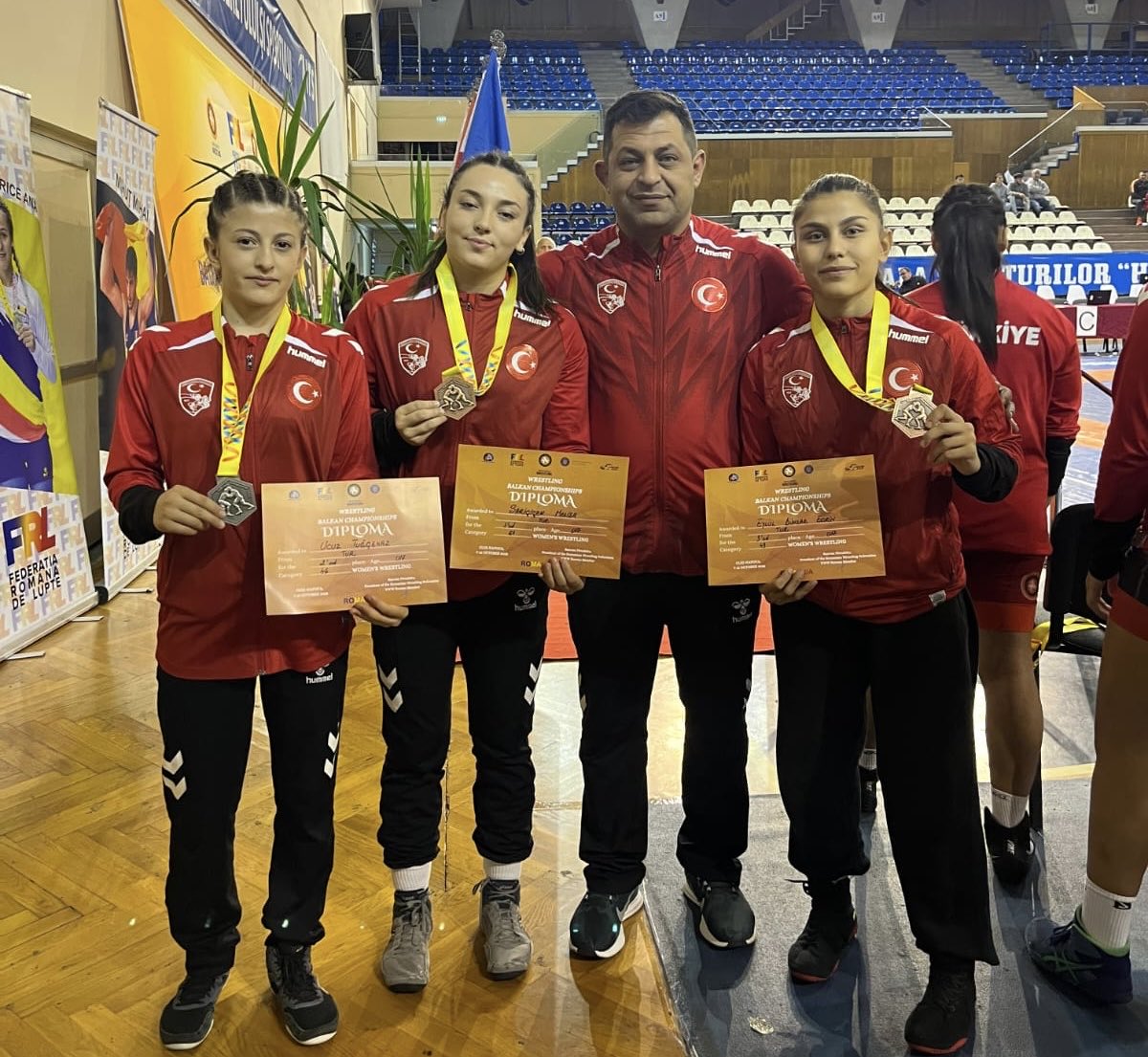 Mi̇lletveki̇li̇ Taytak’tan Afyonlu Şampi̇yon Sporculara Tebri̇k Mesaji
