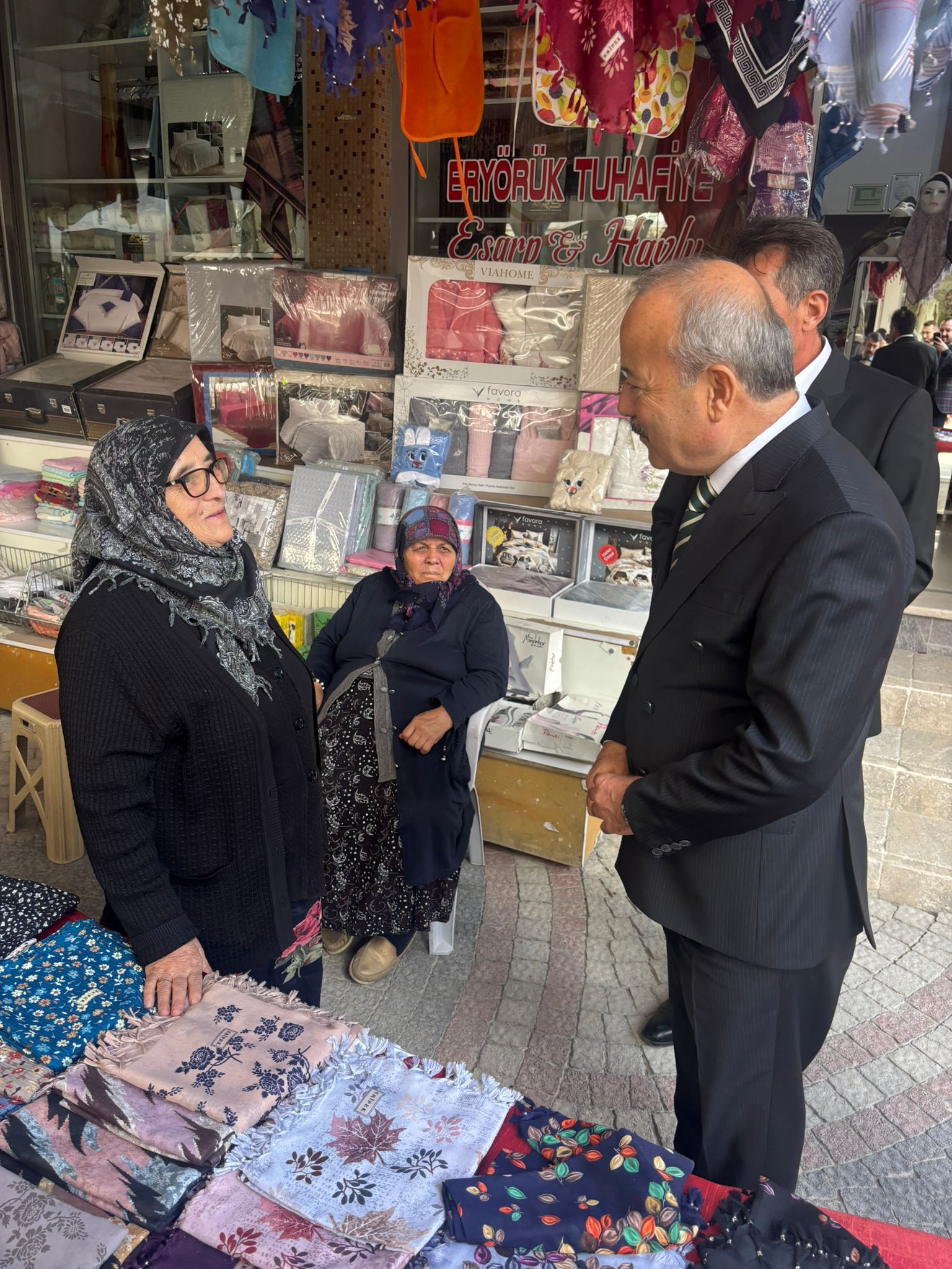 Mi̇lletveki̇li̇ Taytak’tan Emi̇rdağ Ve Bayat’ta “Hayirli Günler Komşum” Buluşmasi (2)