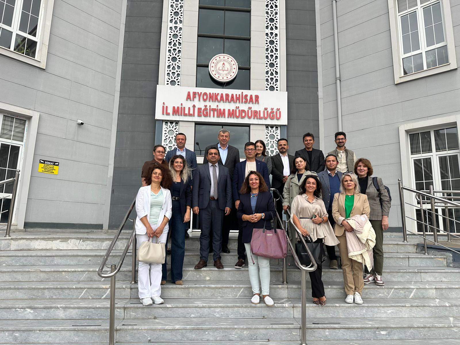 Moldova’dan Afyonkarahi̇sar’a Eği̇ti̇m Köprüsü (1)