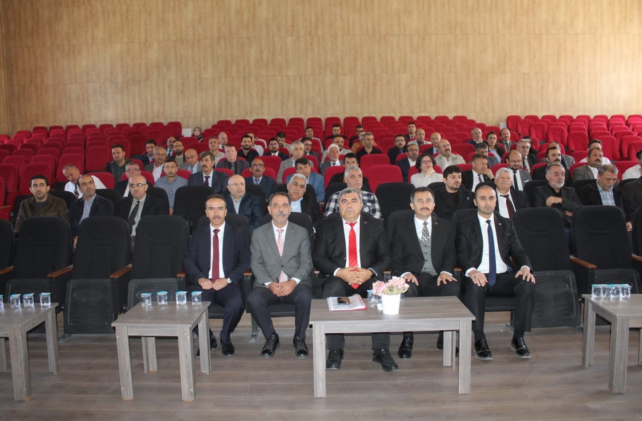 Müdür Sünnetci̇, Bolvadi̇n’de Yöneti̇ci̇lerle Buluştu (1)
