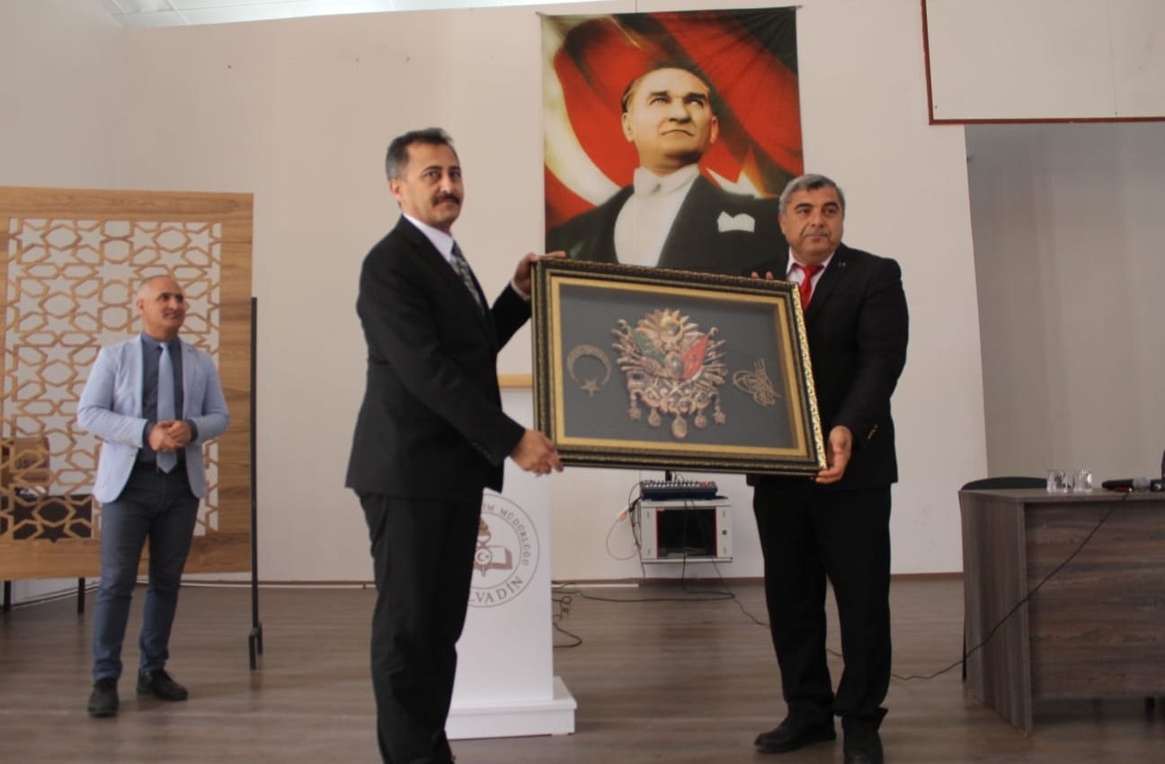 Müdür Sünnetci̇, Bolvadi̇n’de Yöneti̇ci̇lerle Buluştu (4)