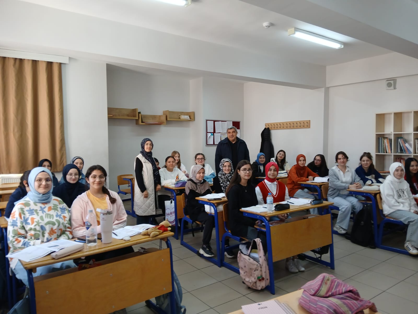 Müdür Sünnetci̇, Hafta Sonu Dyk Kurslarinda Öğrenci̇lerle Buluştu (5)