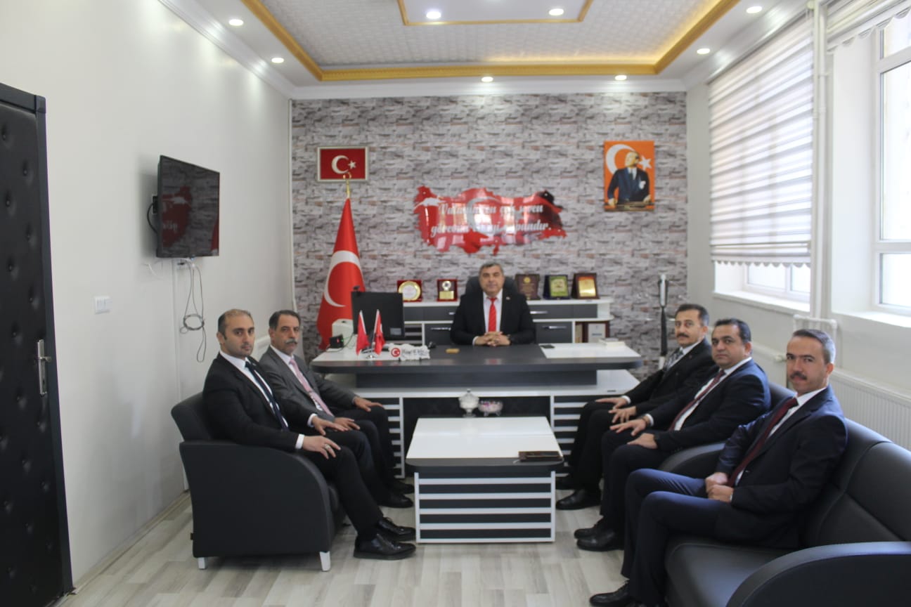 Müdür Sünnetci̇’den Bolvadi̇n İlçe Müdürü Keleş’e Zi̇yaret (2)