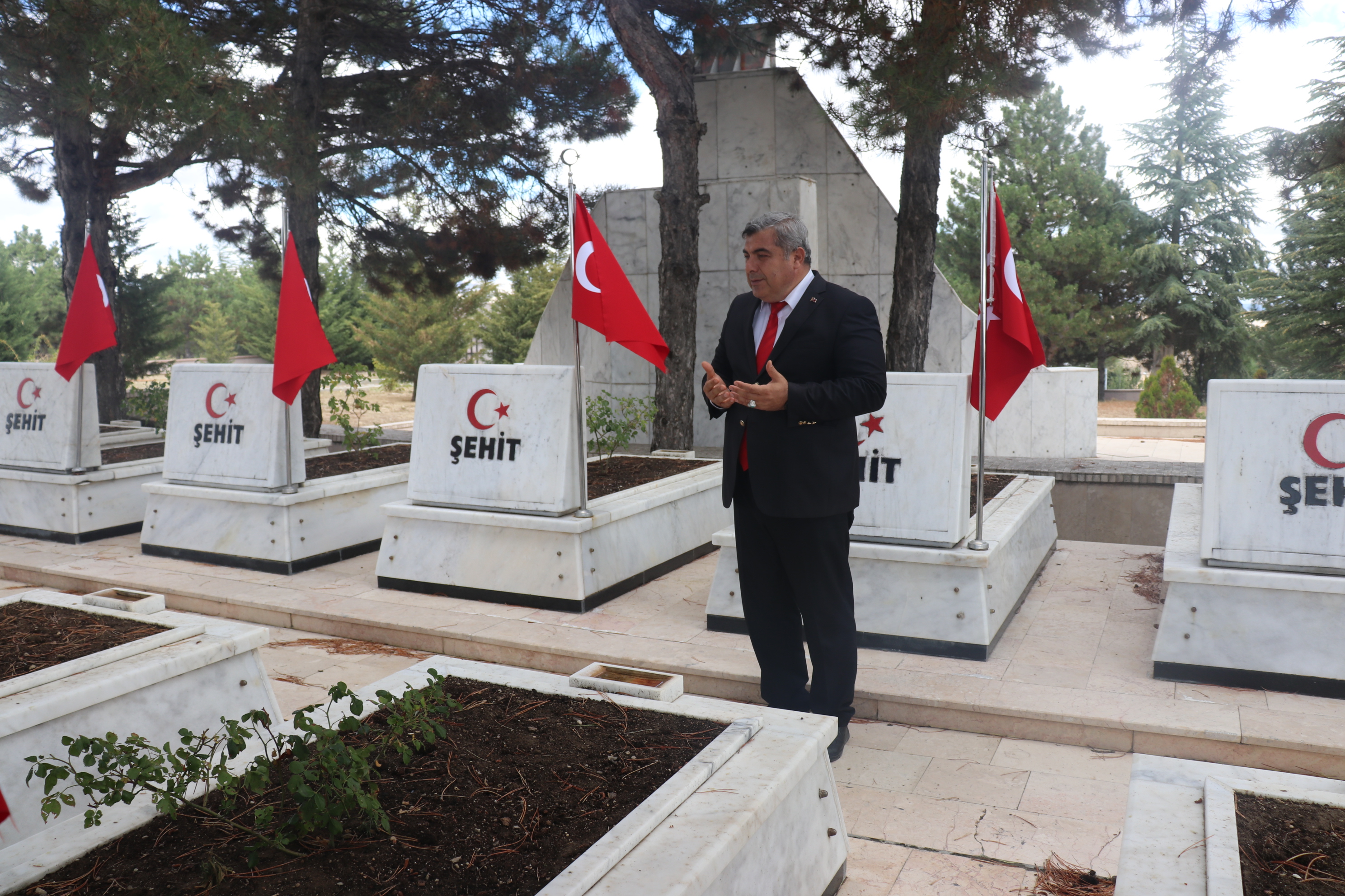 Müdür Sünnetci̇’den Gi̇resunlular Şehi̇tli̇ği̇’ne Anlamli Zi̇yaret (1)