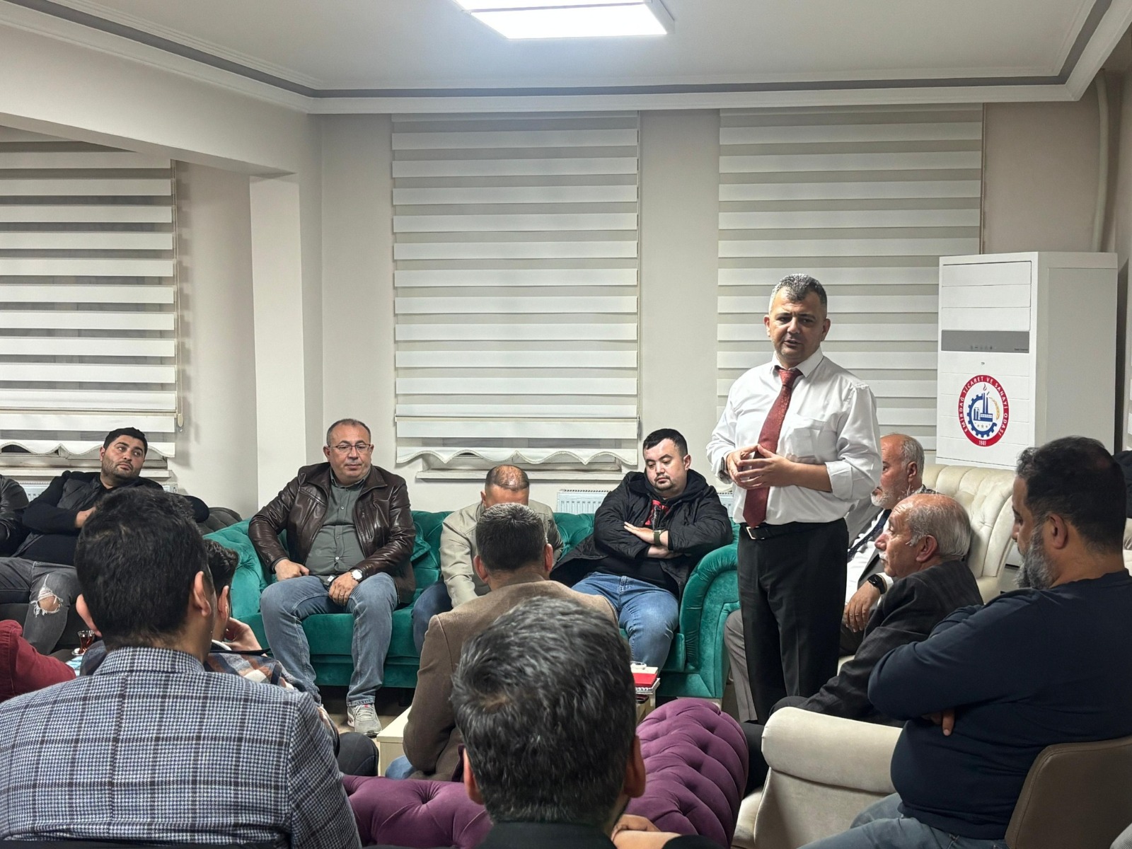 Sanayi̇ Ve Eği̇ti̇m El Ele Emi̇rdağ’da İş Bi̇rli̇ği̇ Güçleni̇yor (2)