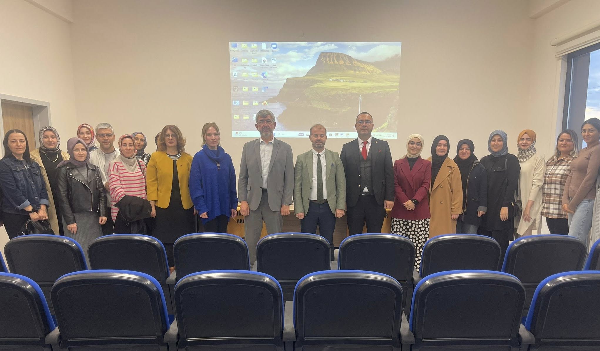 Şehi̇r Ve Kültür Akademi̇si̇ “Vakif Kültürü” Temasiyla Yeni̇ Döneme Başladi (2)
