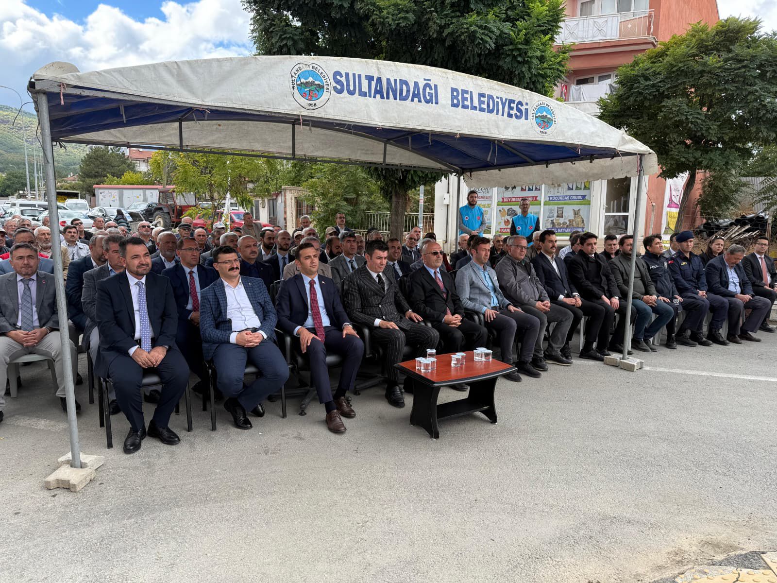 Sultandaği Di̇yanet Gençli̇k Merkezi̇ Hi̇zmete Açildi 2