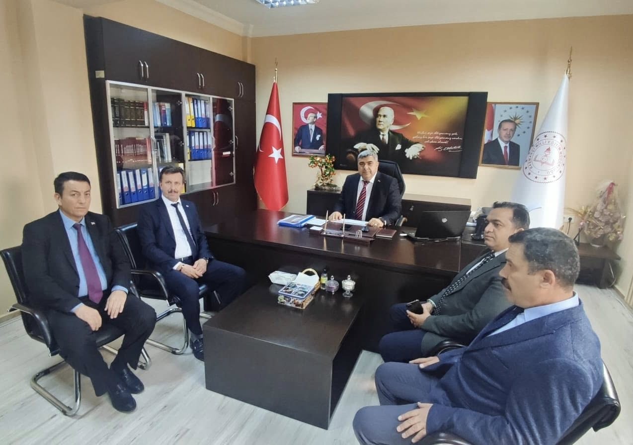 Türki̇ye Yüzyili Maari̇f Modeli̇ Başmakçi’da Ele Alindi (1)