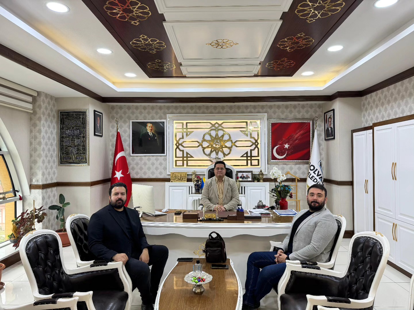 Uygulamali Bi̇li̇mler Fakültesi̇ Heyeti̇nden Başkan Aynaci’ya Zi̇yaret (2)