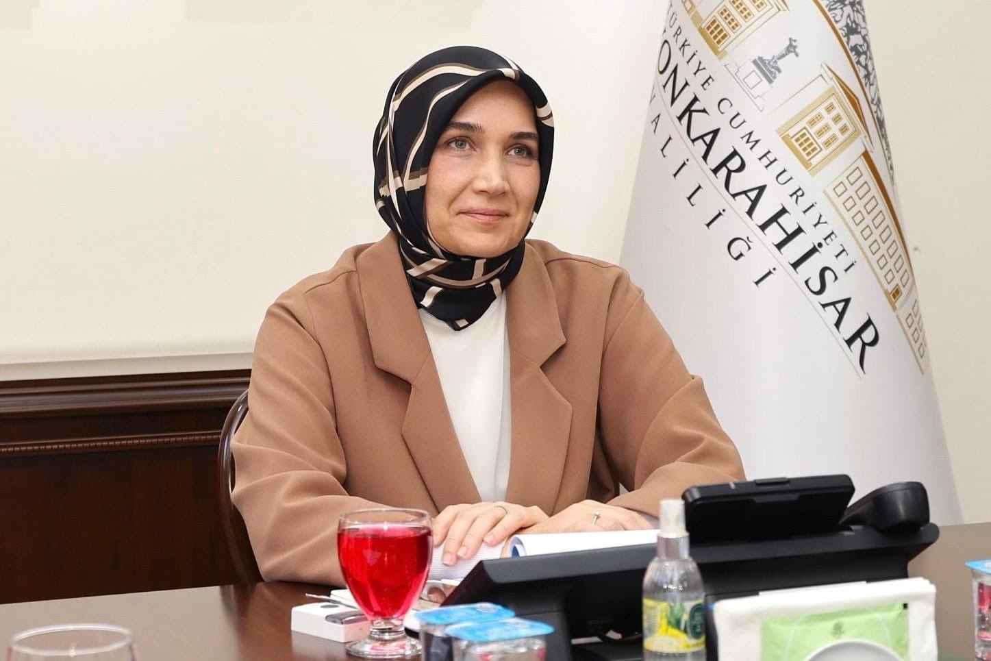 Vali̇ Yi̇ği̇tbaşi Başkanliğinda Su Hi̇zmetleri̇ Değerlendi̇ri̇ldi̇ (3)