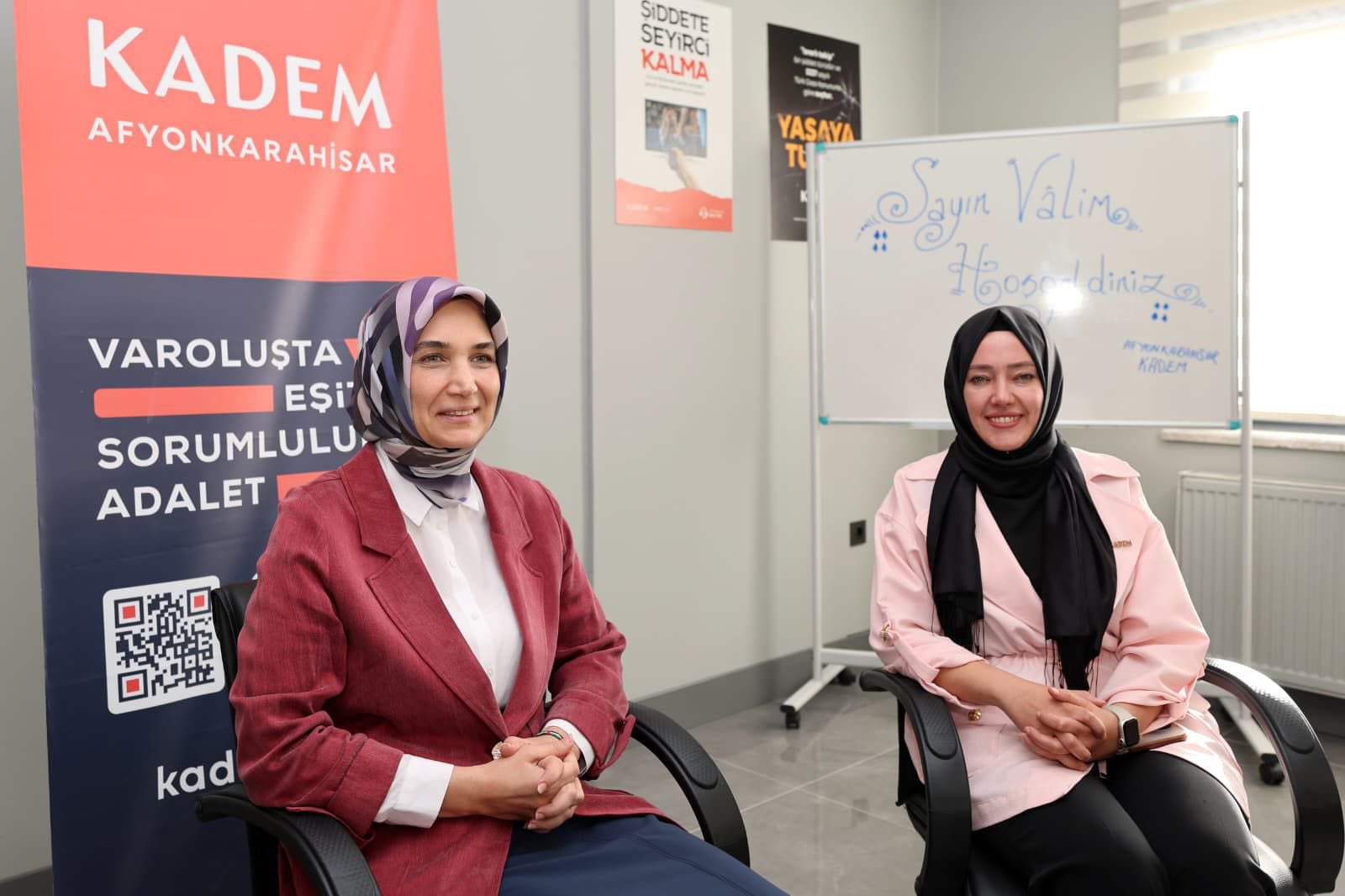 Vali̇ Yi̇ği̇tbaşi Kadem Gönüllüleri̇yle Bi̇r Araya Geldi̇ (3)