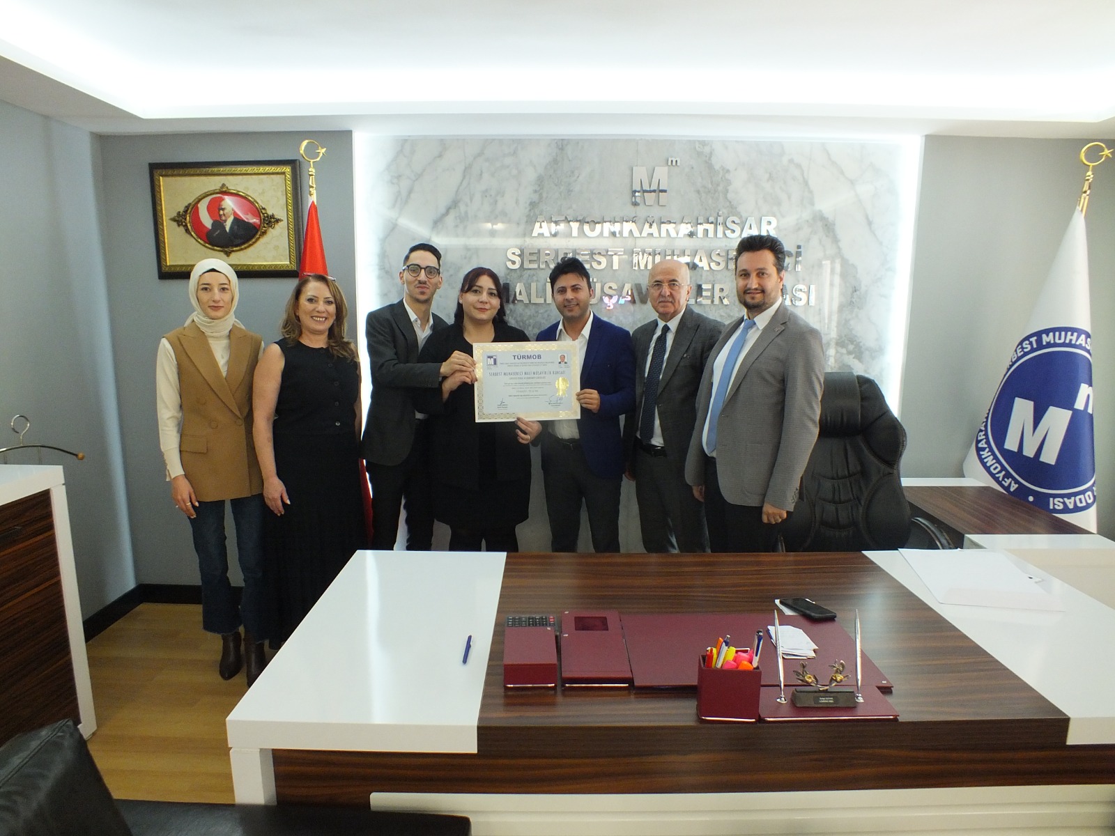 Yeni̇ Mali̇ Müşavi̇rler Ruhsatlarina Kavuştu (3) Kopya