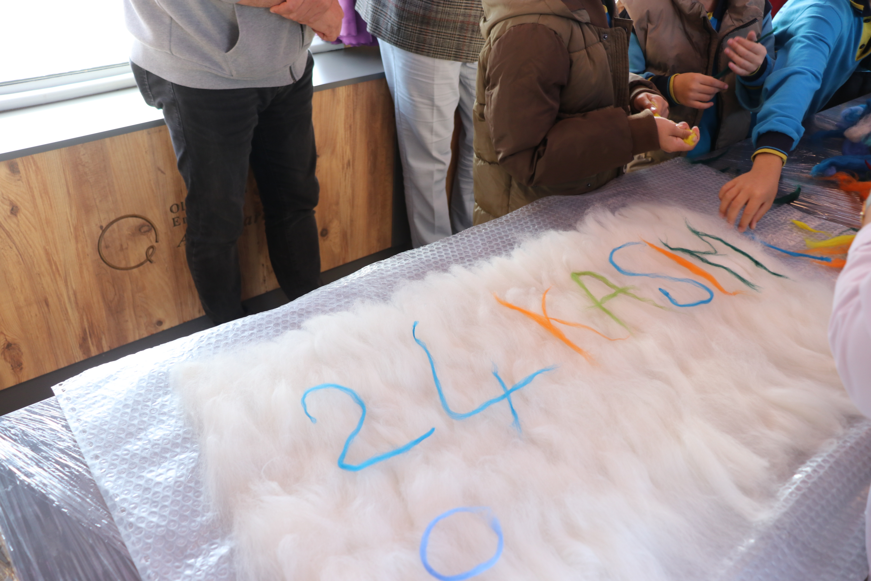 24 Kasim Öncesi̇ Duygulandiran Keçe Etki̇nli̇ği̇ (3)