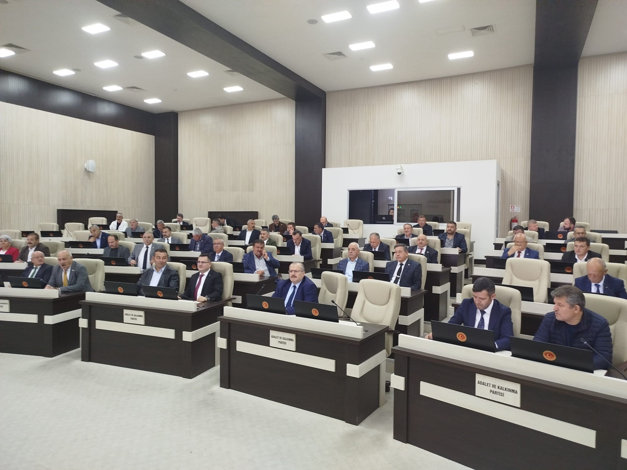 38288Dbc 0477 41E1 B57E D49Fc003Beb1