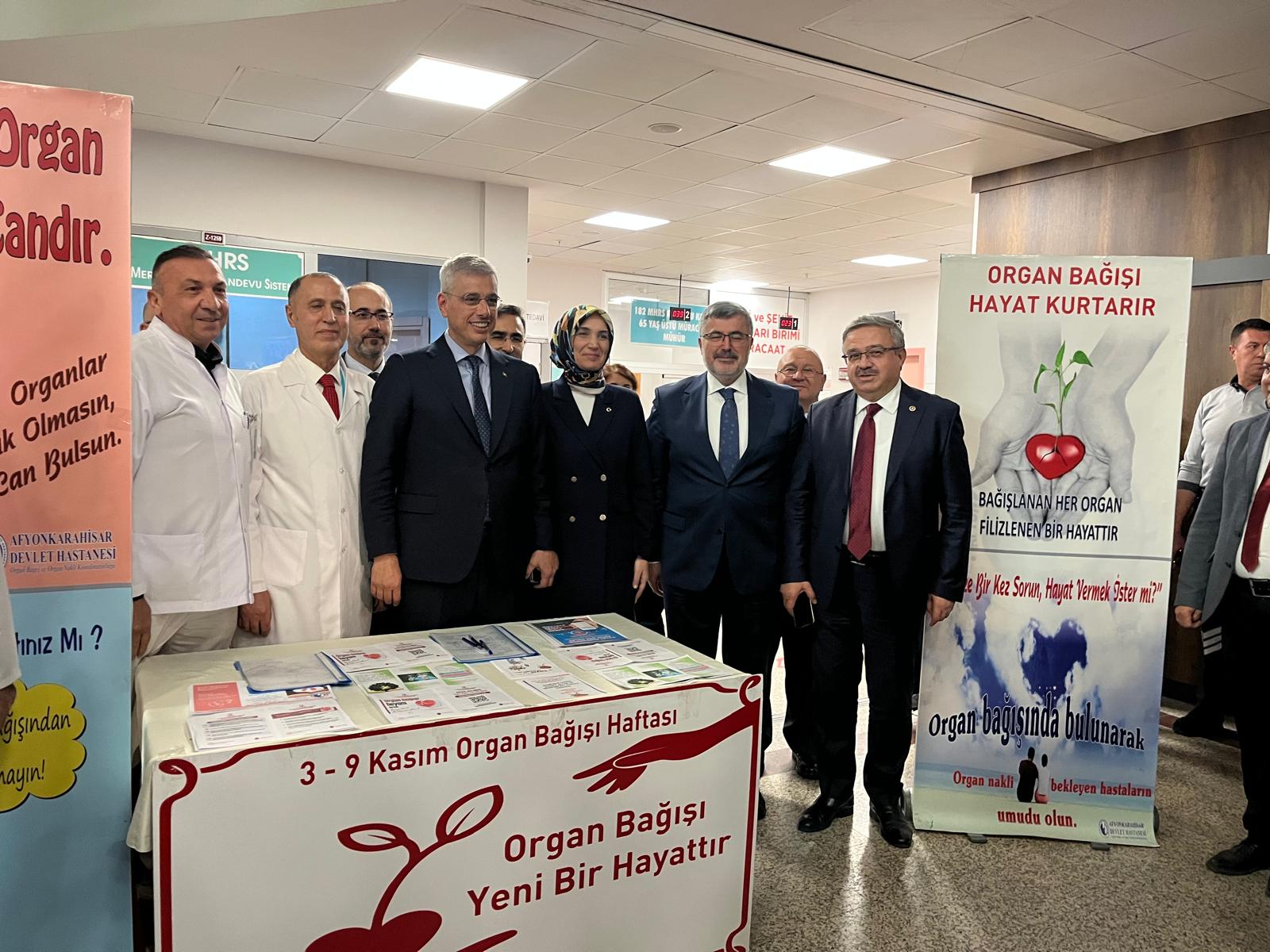 49A8A3B6 E8E4 4D7D B573 Fad798362E1C