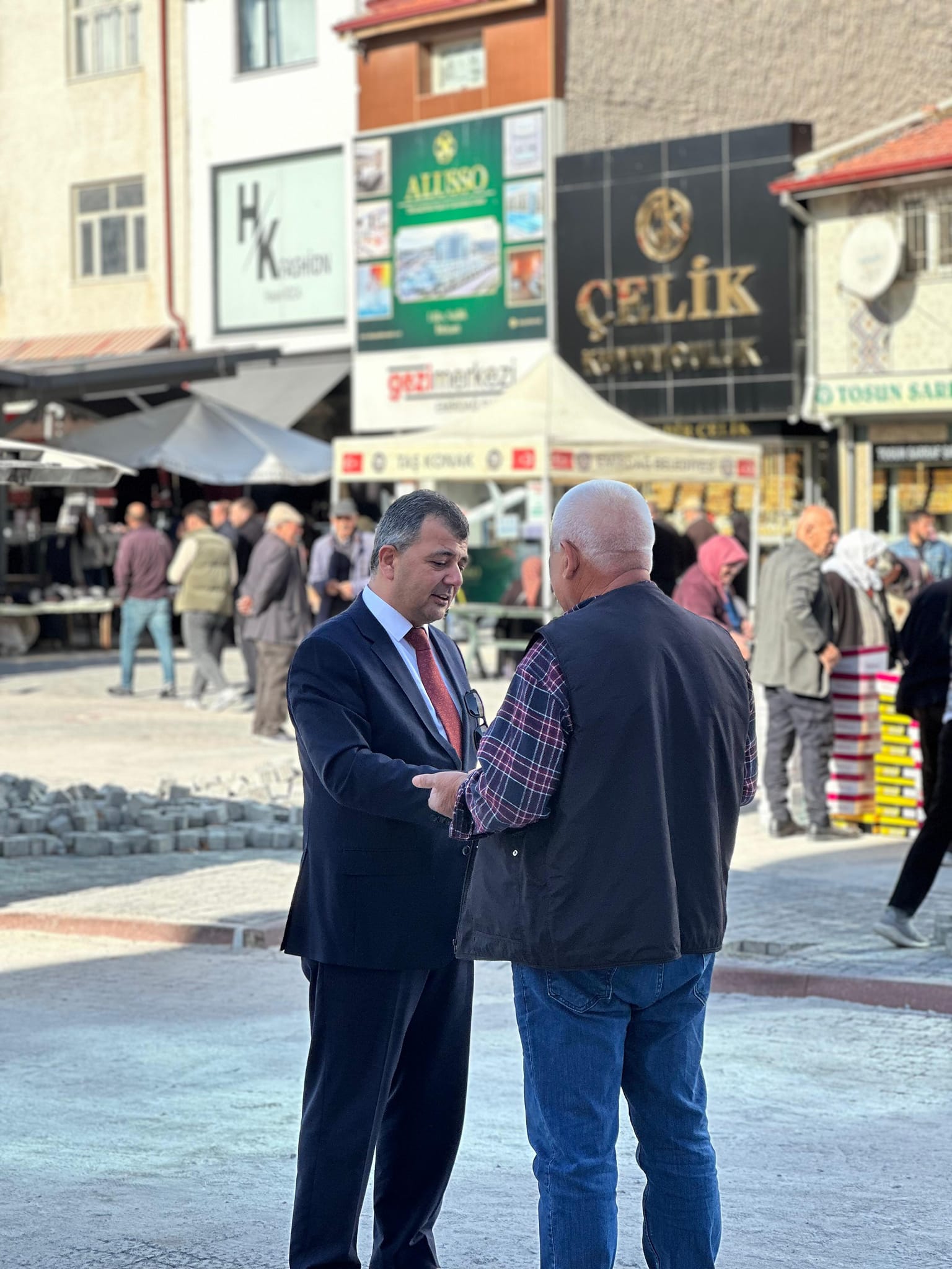 573297398 1261456122692811 1910854972864280351 N