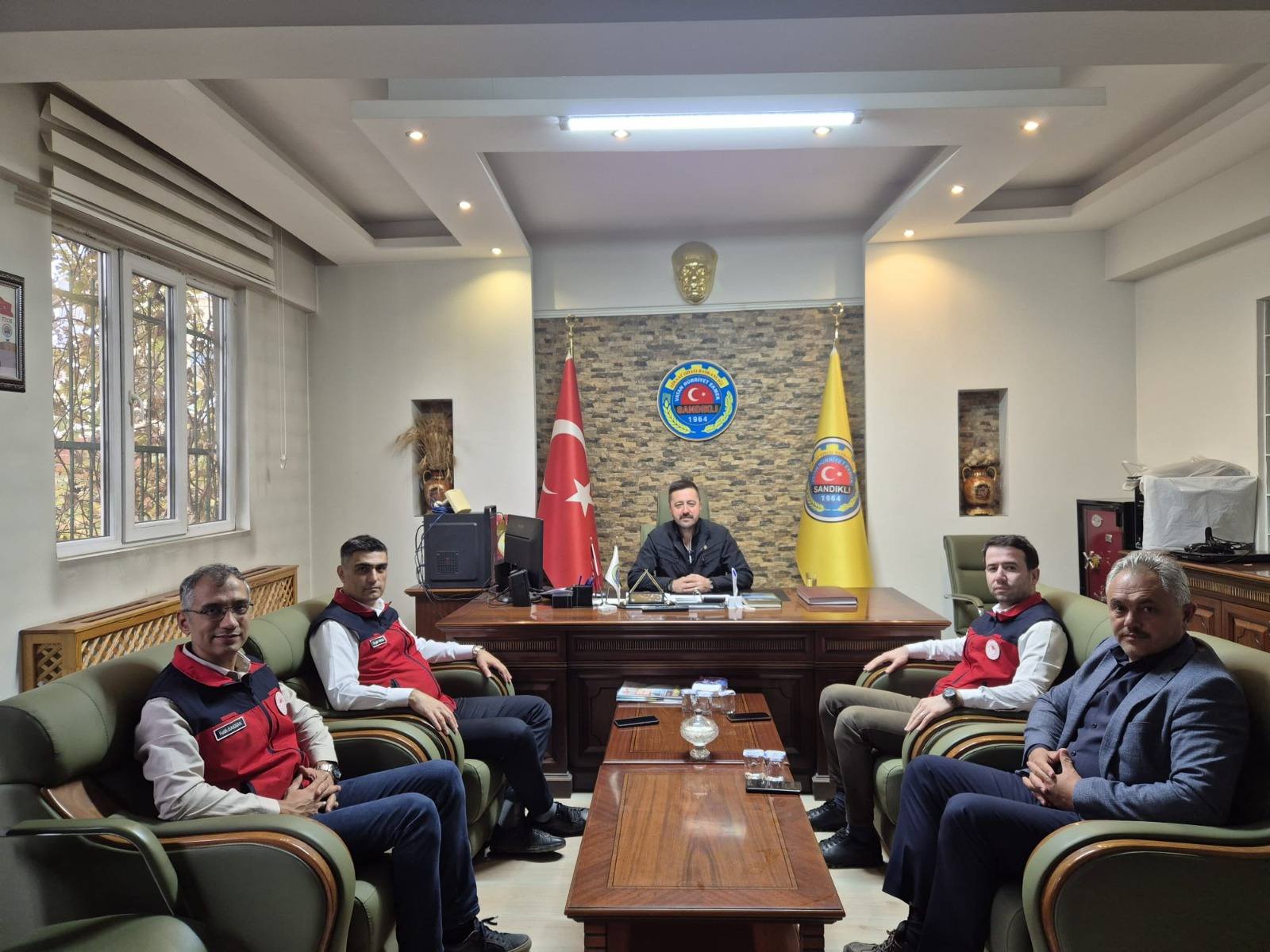 575096289 1266651992171188 4129018685717164346 N