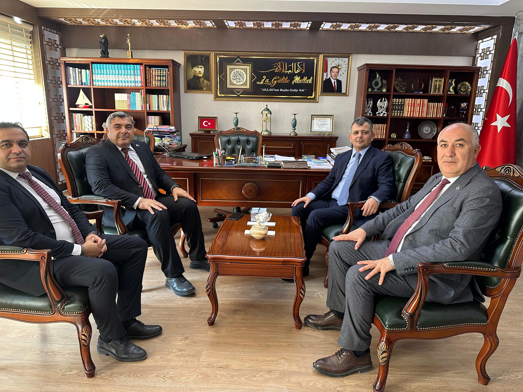 577023896 1262465842591839 4862545485733721452 N