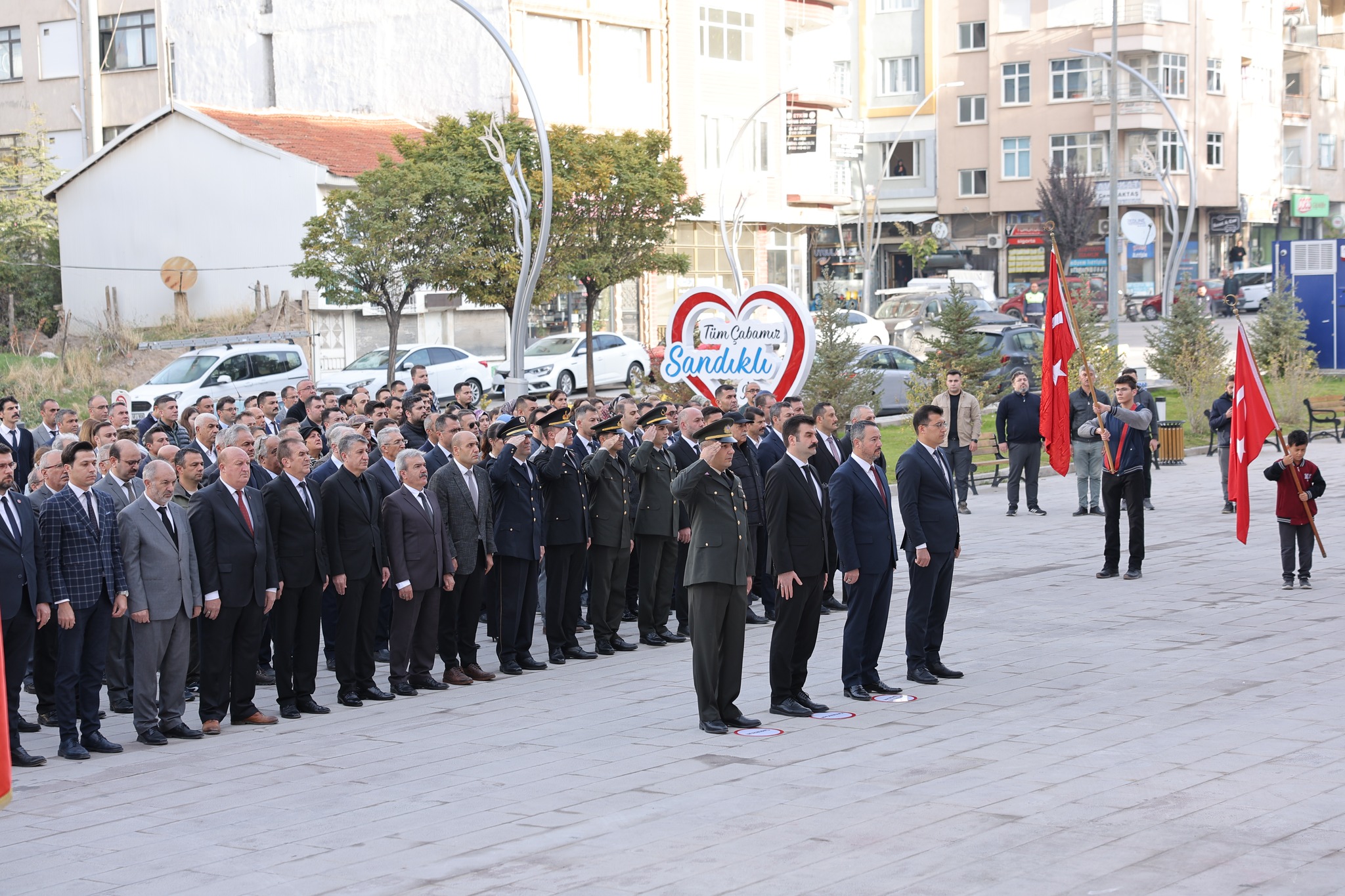 580536080 1290250443141536 4645929725137749800 N