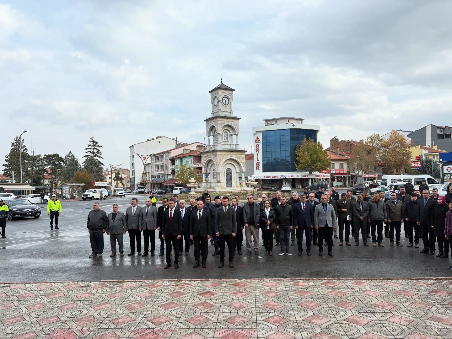 587708003 17921548245196019 574044935614768018 N