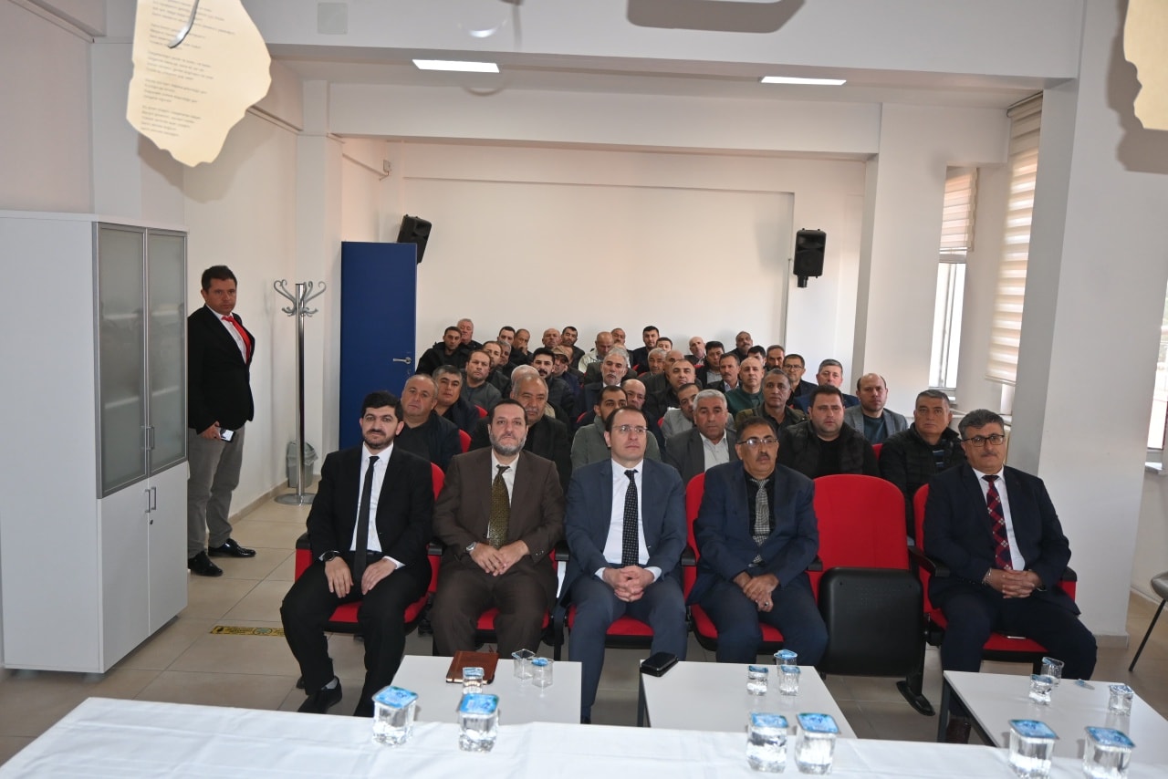 590568824 1166999358884216 5799563128921298986 N