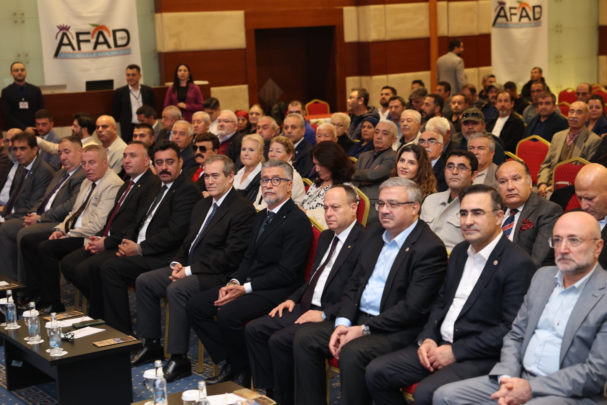 592399851 1331655765672096 3364385693801566941 N