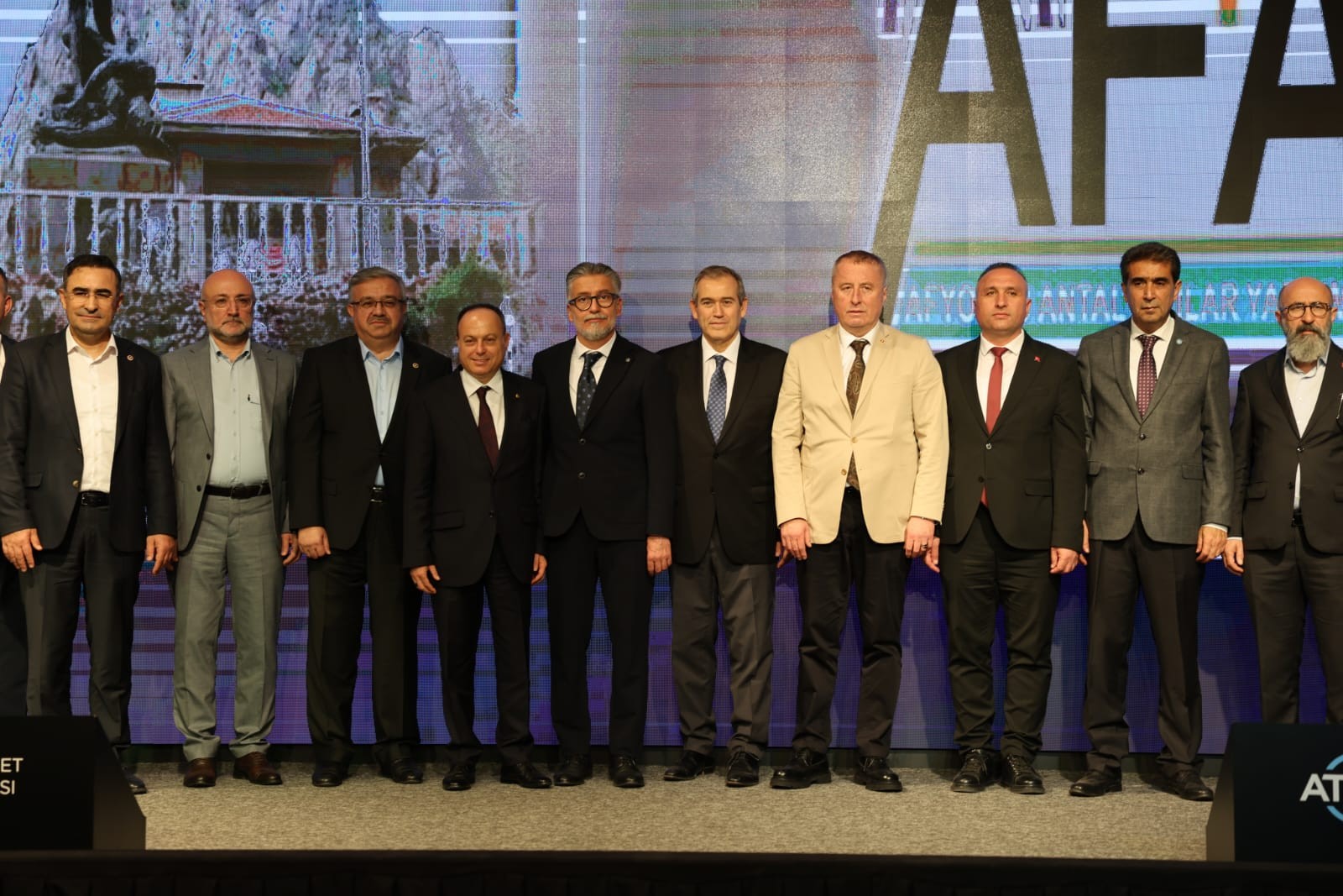 592406670 1331656062338733 6186605615228745119 N