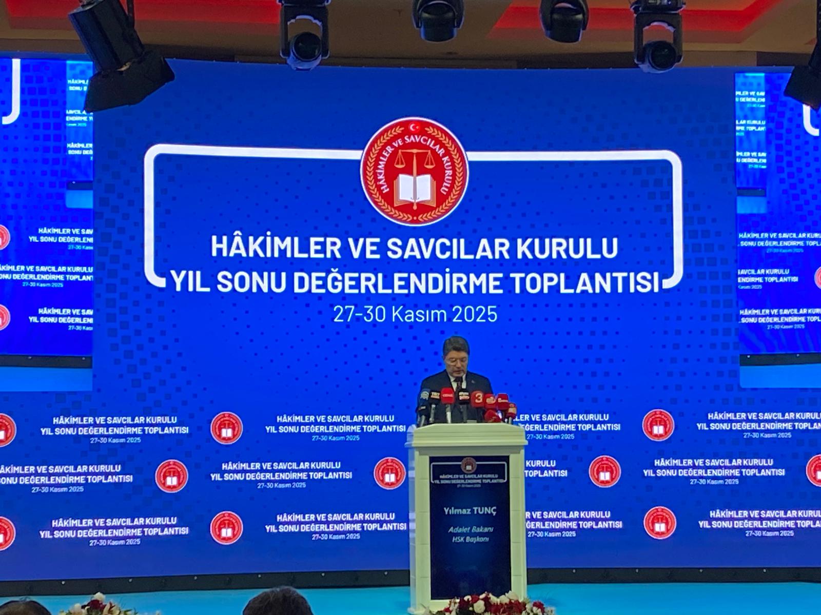 745Dc043 39B2 41Dd A2B5 F06B440Ce49B