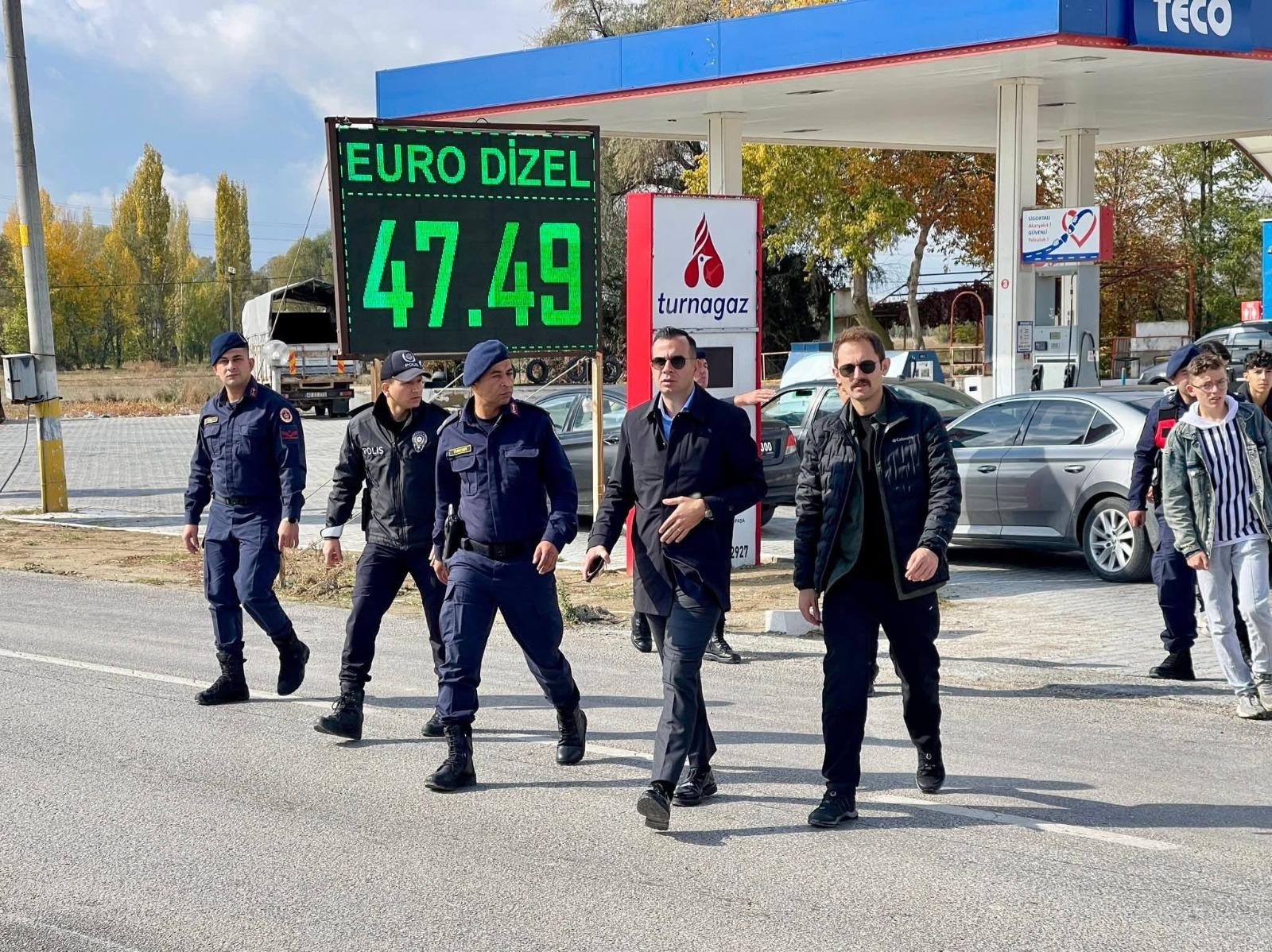 74A68Caa 58E5 41Df B5F8 44E4C6E32401