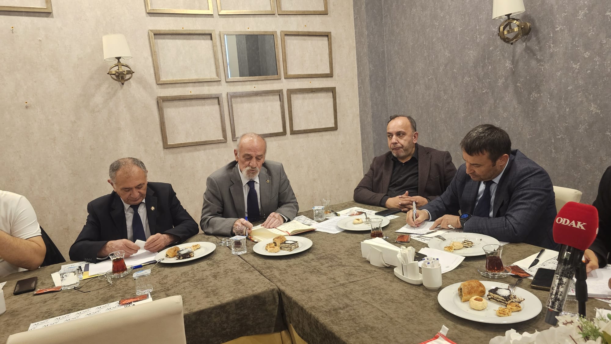 7B78683D 91Ea 4Bef Afa5 1A7560A87484