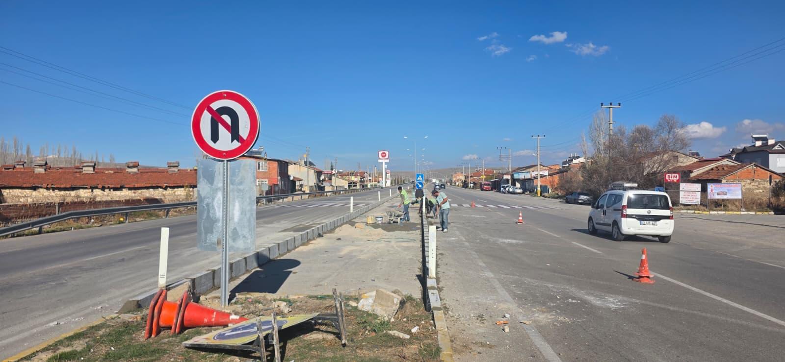 8C8Bf145 63C2 418F Ae07 87D3805E2E8A