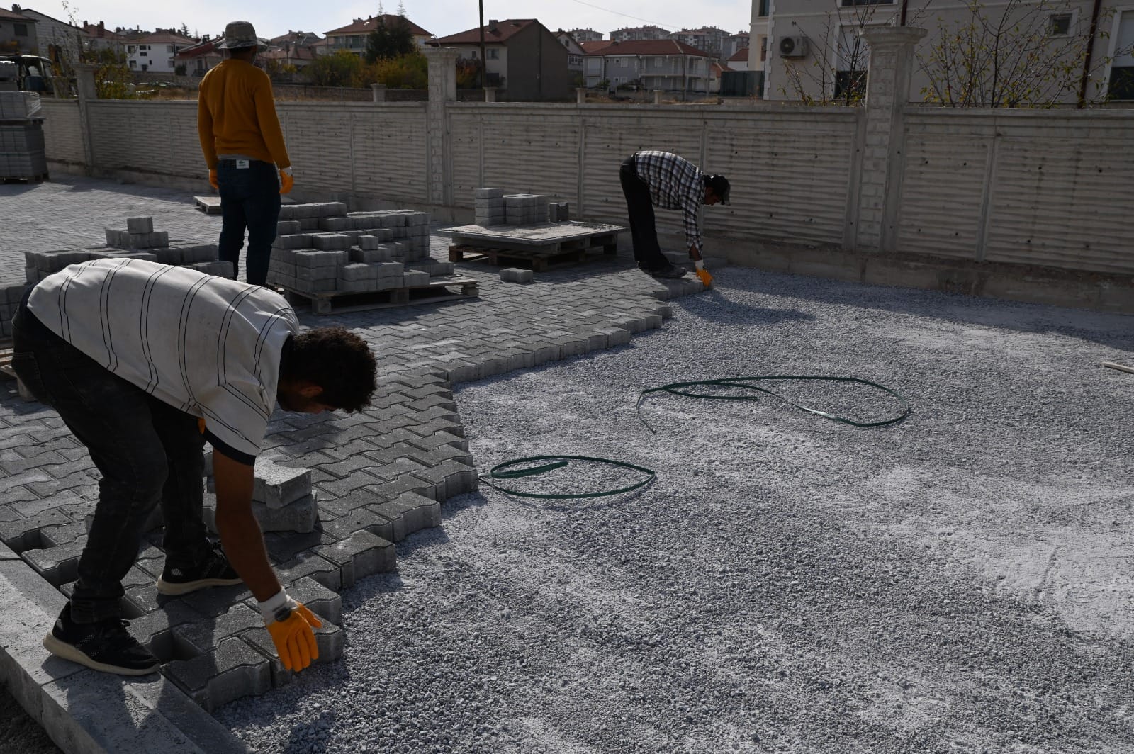 Adaçal Mahallesi̇’nde 50 Bi̇n M²’Li̇k Üstyapi Hamlesi̇ (1)