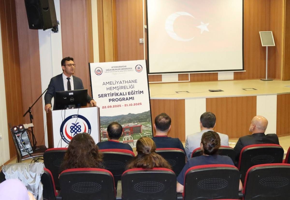 Afsü’de Ameli̇yathane Hemşi̇reli̇ği̇ Serti̇fi̇kali Eği̇ti̇m Programi Tamamlandi (2)