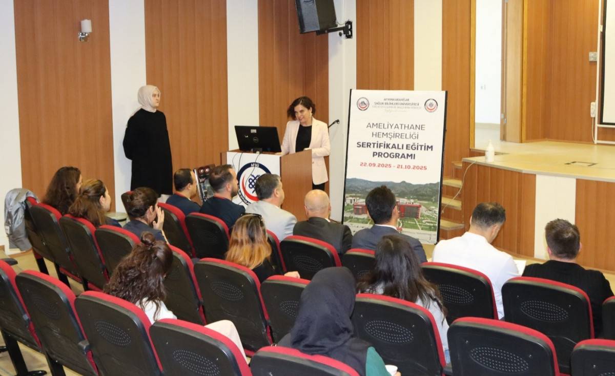 Afsü’de Ameli̇yathane Hemşi̇reli̇ği̇ Serti̇fi̇kali Eği̇ti̇m Programi Tamamlandi (5)