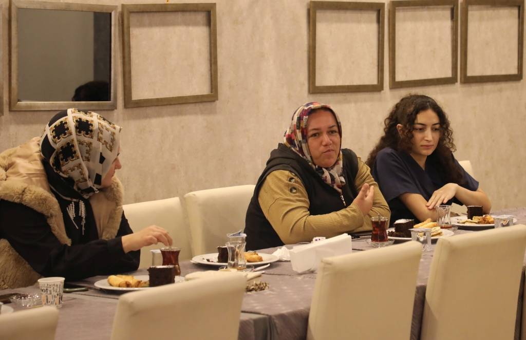 Afsü’de Anne Adaylarina Gebeli̇k Eği̇ti̇mi̇ Veri̇ldi̇ (2)