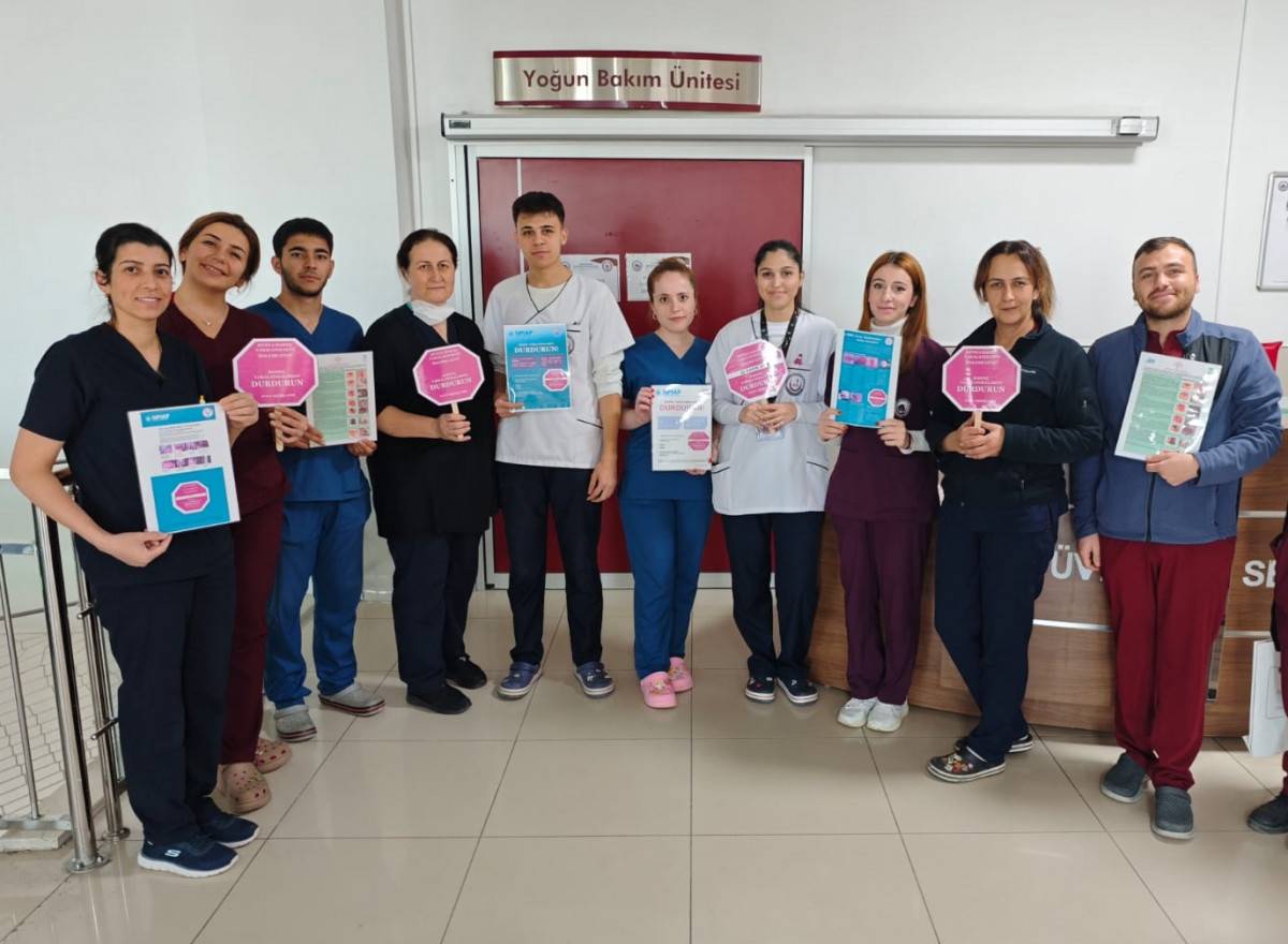 Afsü’de Basinç Yaralanmalari İçi̇n Farkindalik Etki̇nli̇ği̇ Düzenledi̇ (3)