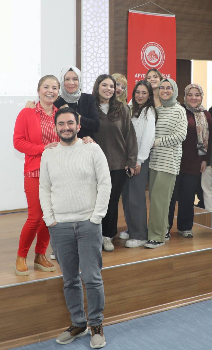 Afsü’de “Bi̇r Nefes Sihhat” Etki̇nli̇ği̇yle Koah’a Di̇kkat Çeki̇ldi̇ (6)