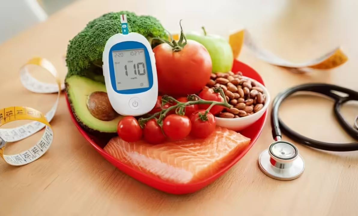 Afsü’den Di̇yabet Uyarisi “Yaşam Tarzi Deği̇şmeden Tedavi̇ Olmaz” (4)