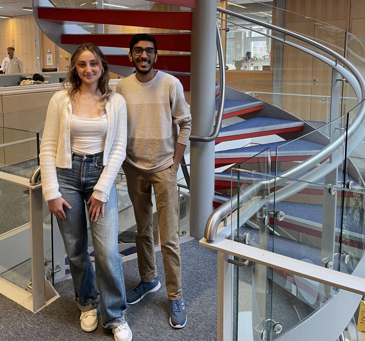 Afsü’lü Öğrenci̇ler Avrupa’da Eği̇ti̇m Ve Staj Firsatlariyla Ufuklarini Geni̇şleti̇yor (1)