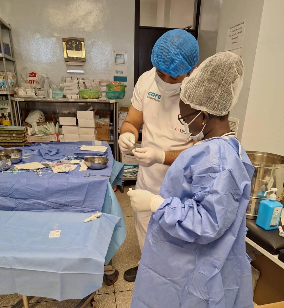 Afsü’nün Şi̇fa Eki̇bi̇ Afri̇ka’dan Döndü (5)