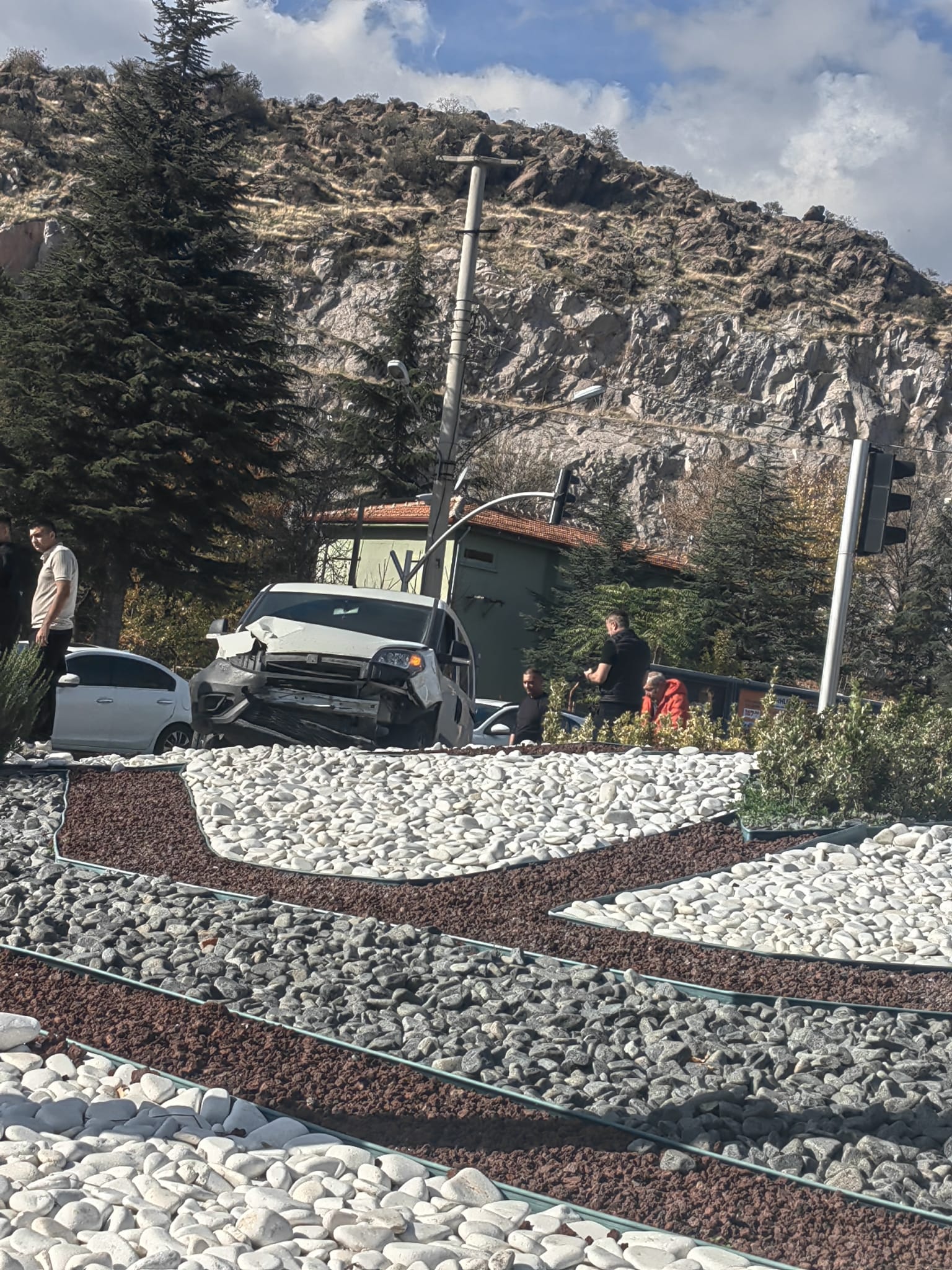 Afyon’da Maddi̇ Hasarli Kaza 1