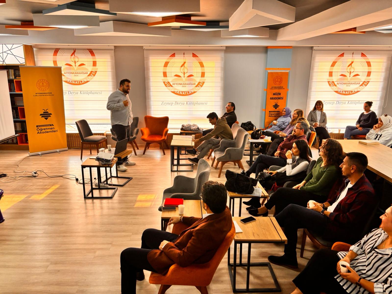 Afyon’da Müzi̇k Akademi̇si̇ Etki̇nli̇kleri̇ İlgi̇yle Sürüyor (2)