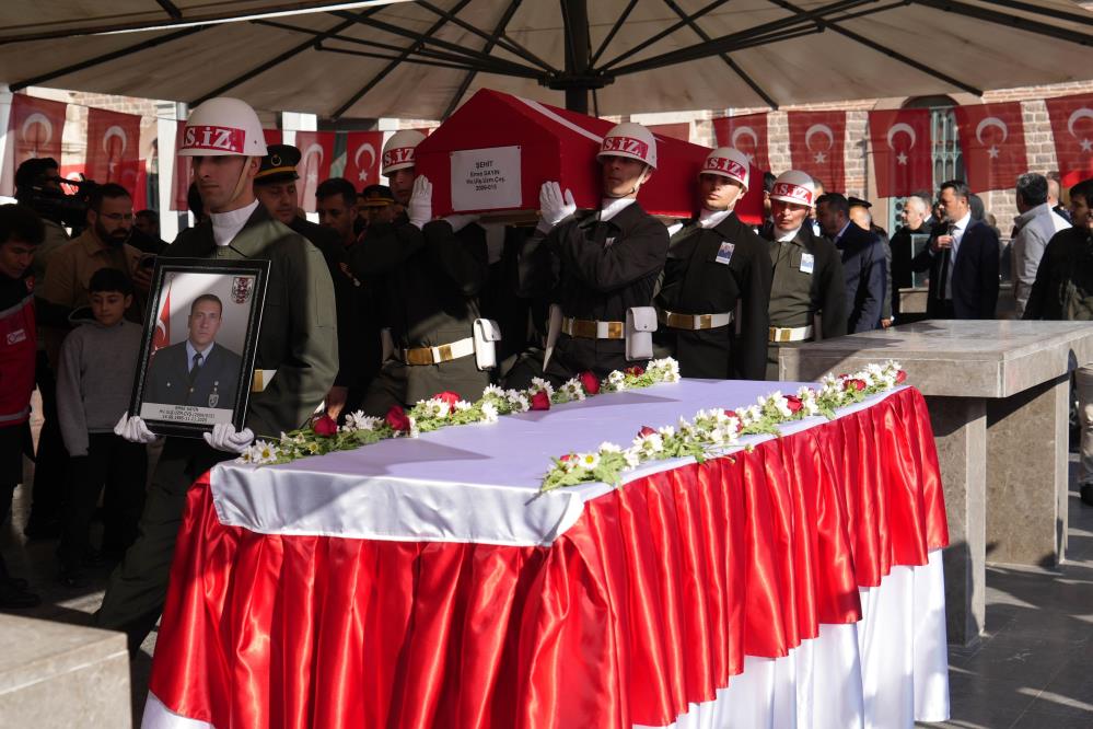 Afyonlu Şehi̇t Son Yolculuğuna Uğurlandi 3