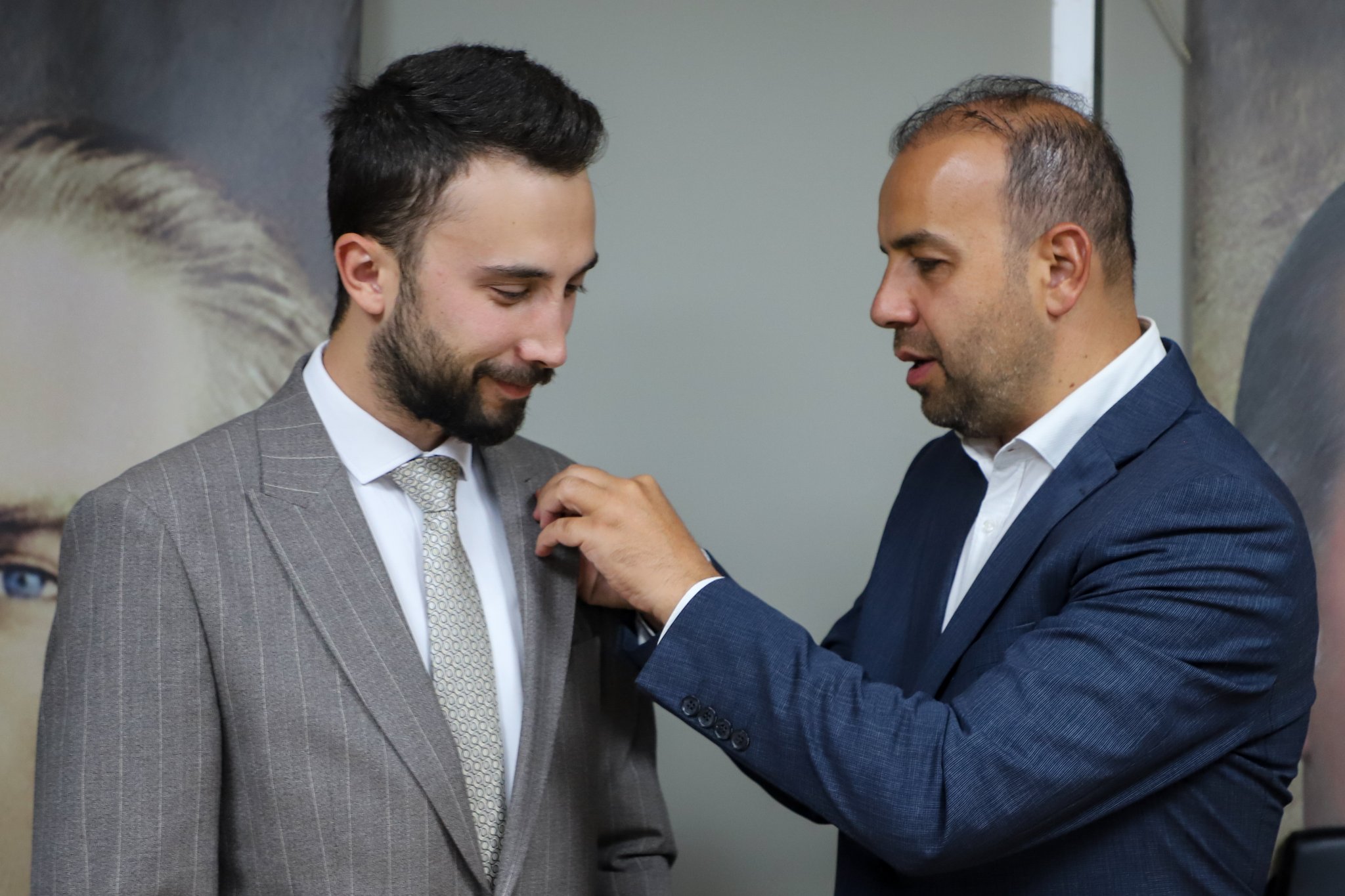 Ak Parti̇ Afyon’da Teşki̇lat Başarisina Gümüş Rozet Takdi̇mi̇ (2)