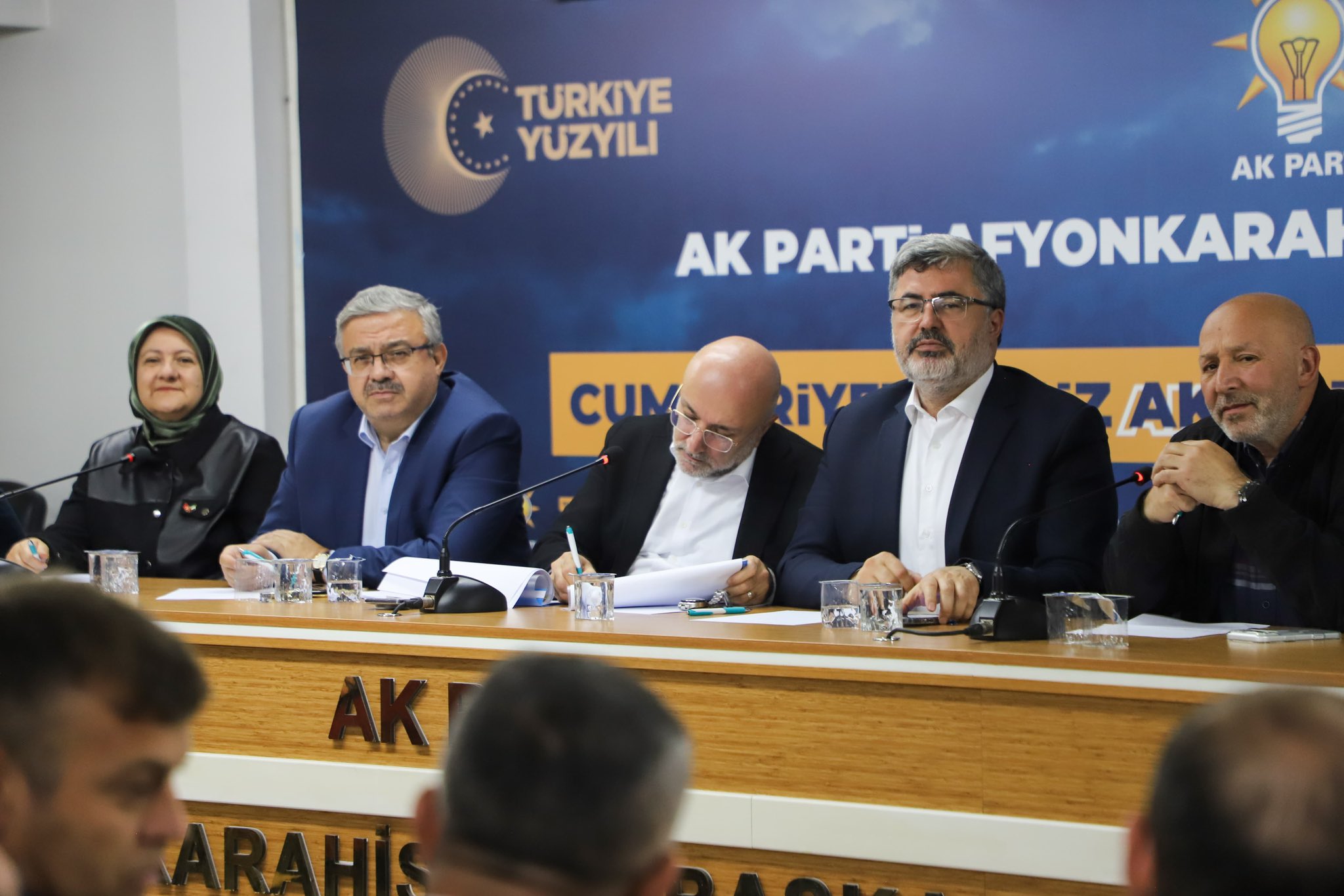 Ak Parti̇ Merkez İlçe Danişma Mecli̇si̇ Yoğun Katilimla Gerçekleşti̇ (1)